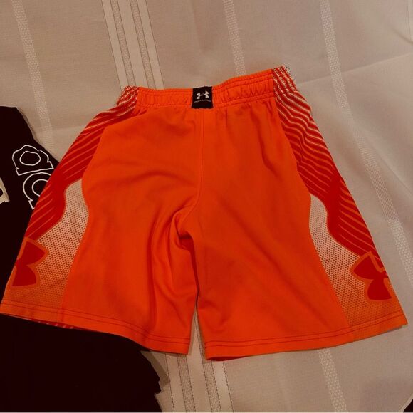 Adidas Shirt and Under Armour shorts bundle - Picture 6 of 10
